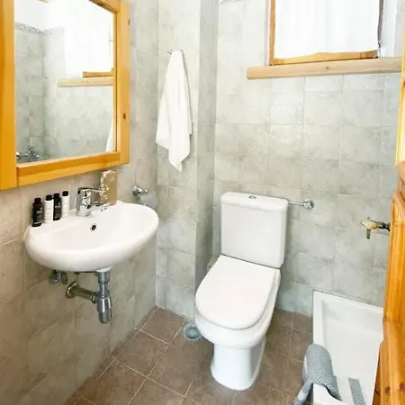 Sani Olive Grove Gem - The Ultimate Sunny Getaway Holiday home *