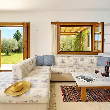 Sani Olive Grove Gem - The Ultimate Sunny Getaway Nyaraló Elani